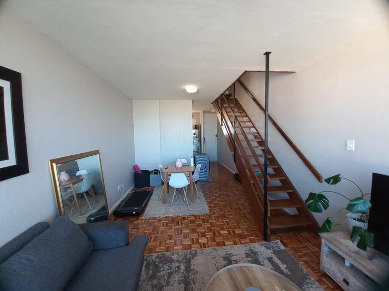 2 Bedroom Property for Sale in Loevenstein Western Cape